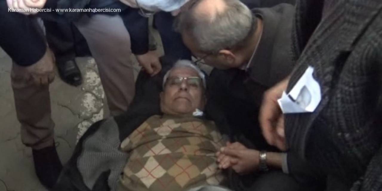 Cenazede Rahatsızlanan Vatandaşa İlk Müdahale Başkandan