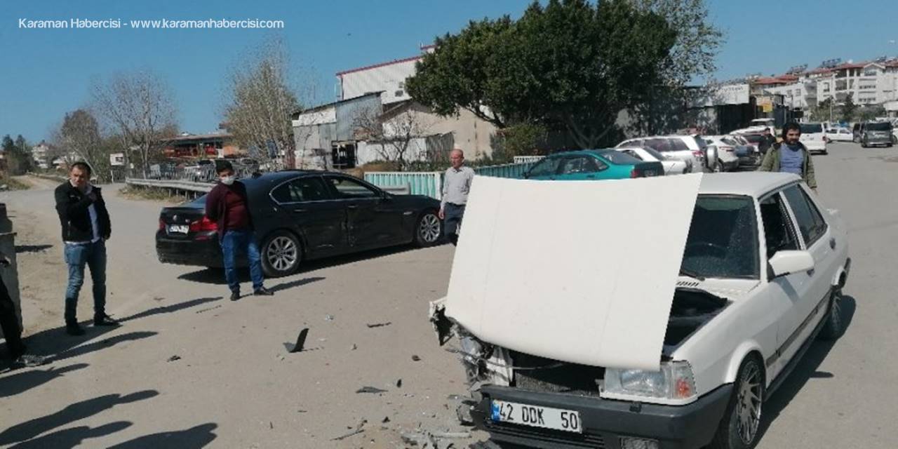 Antalya'da Otomobiller Çarpıştı: 1 Yaralı