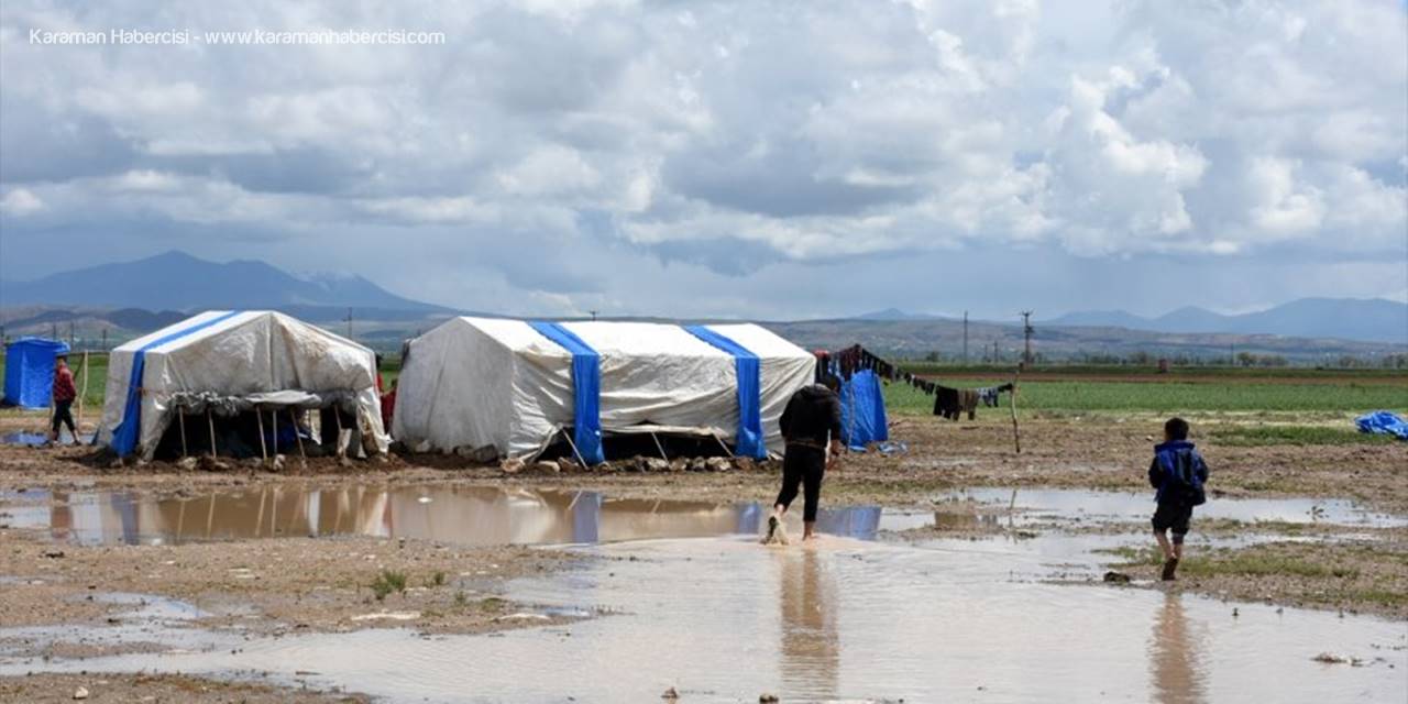 Aksaray'da Mevsimlik İşçilerin Çadırları Sular Altında Kaldı