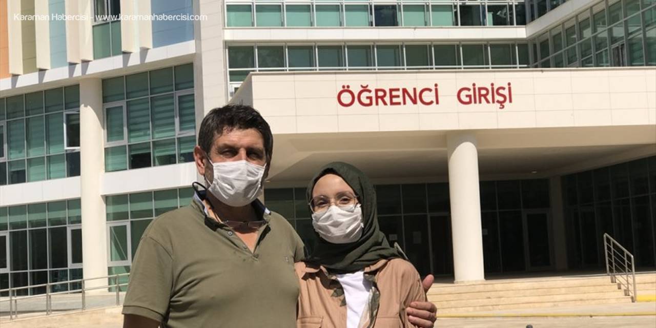 Babasıyla Çektikleri Videoyla Duygulandıran Berna Toska, Üniversitesine Kavuştu