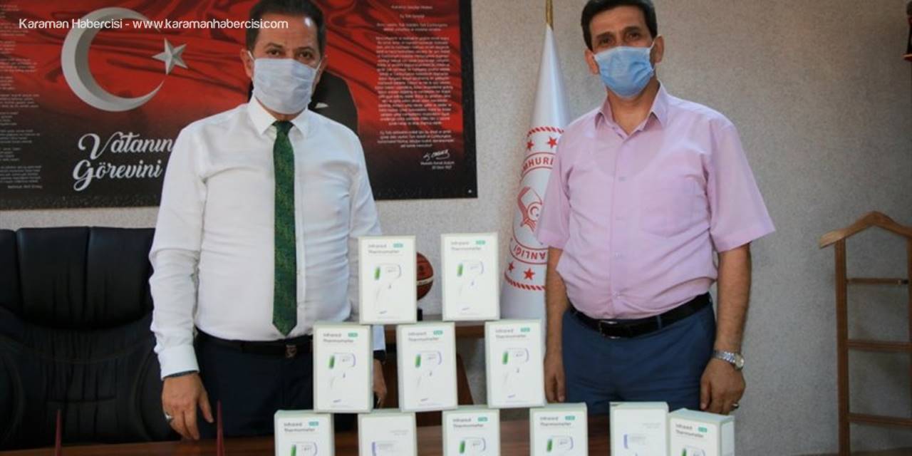 Hayırsever Müdür Avukat Kızının İlk Maaşıyla 11 Okula Ateş Ölçer Aldı