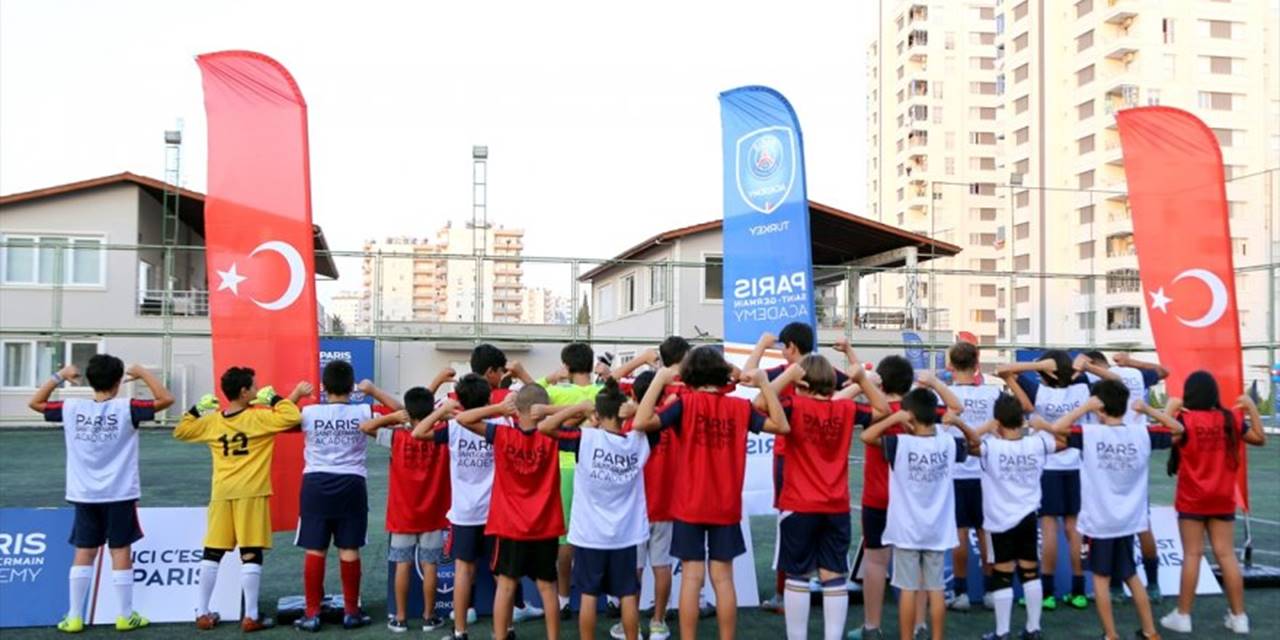 Paris Saint-germain, Mersin'de Futbol Akademisi Açtı