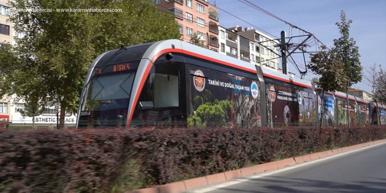 Kayseri'de Tramvaylar Koramaz Vadisi İle Kültepe Kaniş-karum Görselleriyle Donatıldı