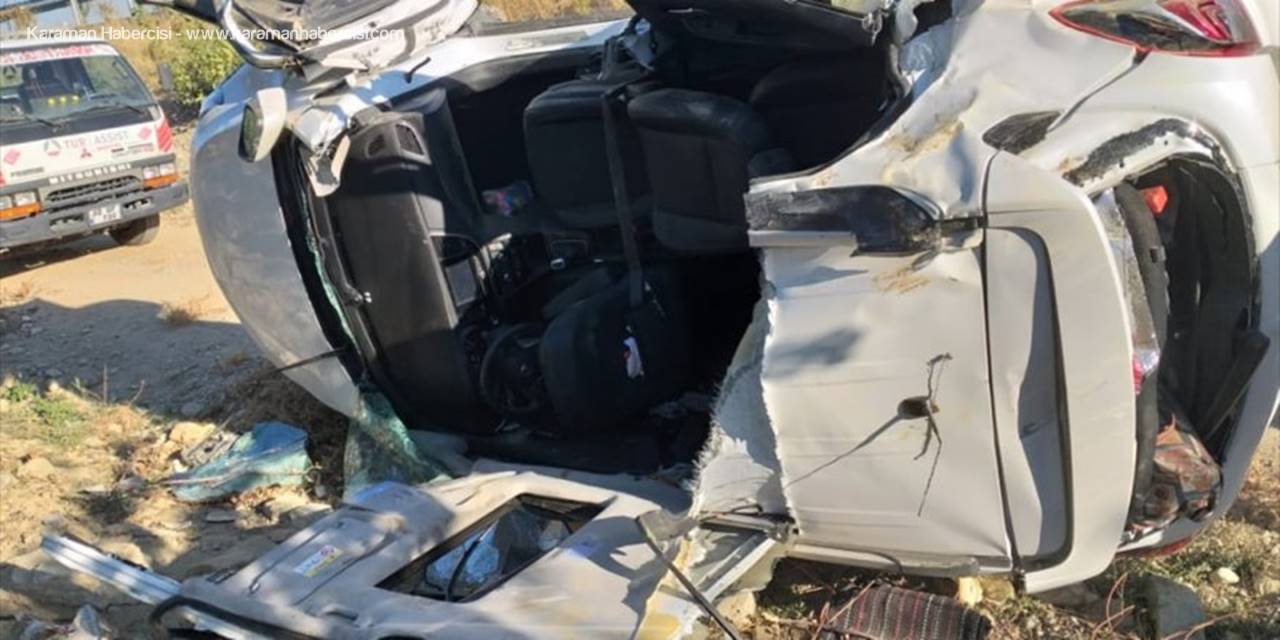 Konya'da Otomobil Şarampole Devrildi: 2 Yaralı