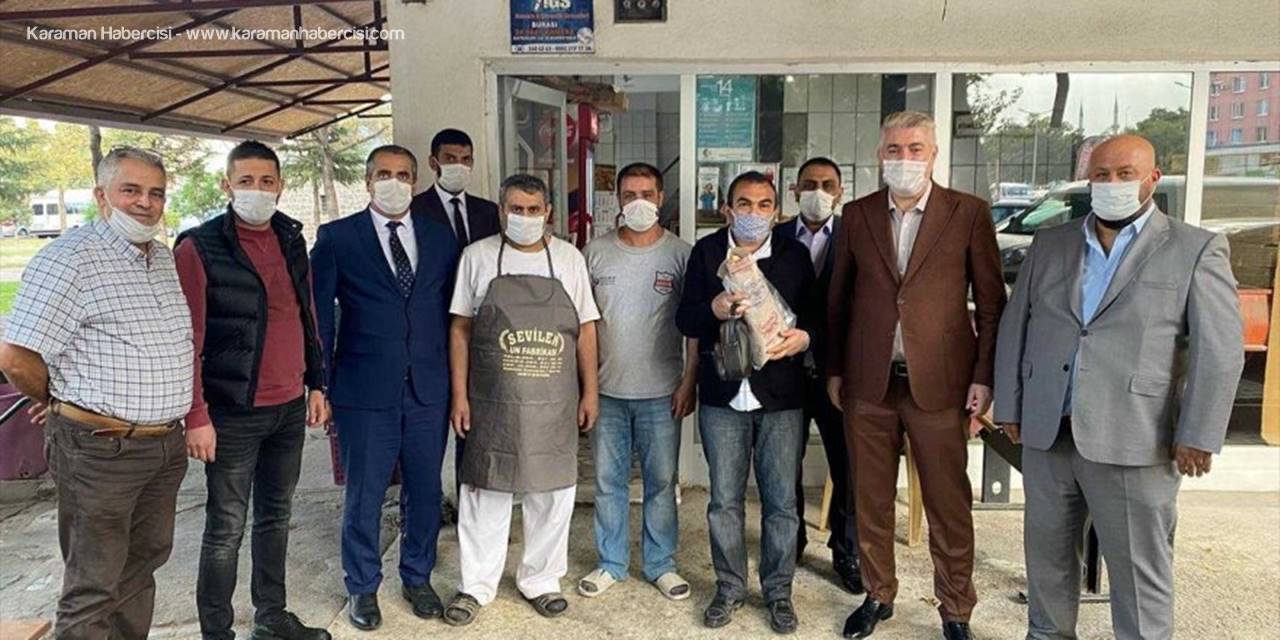 Kayseri'de MHP , "Askıda Ekmek" Kampanyası Başlattı