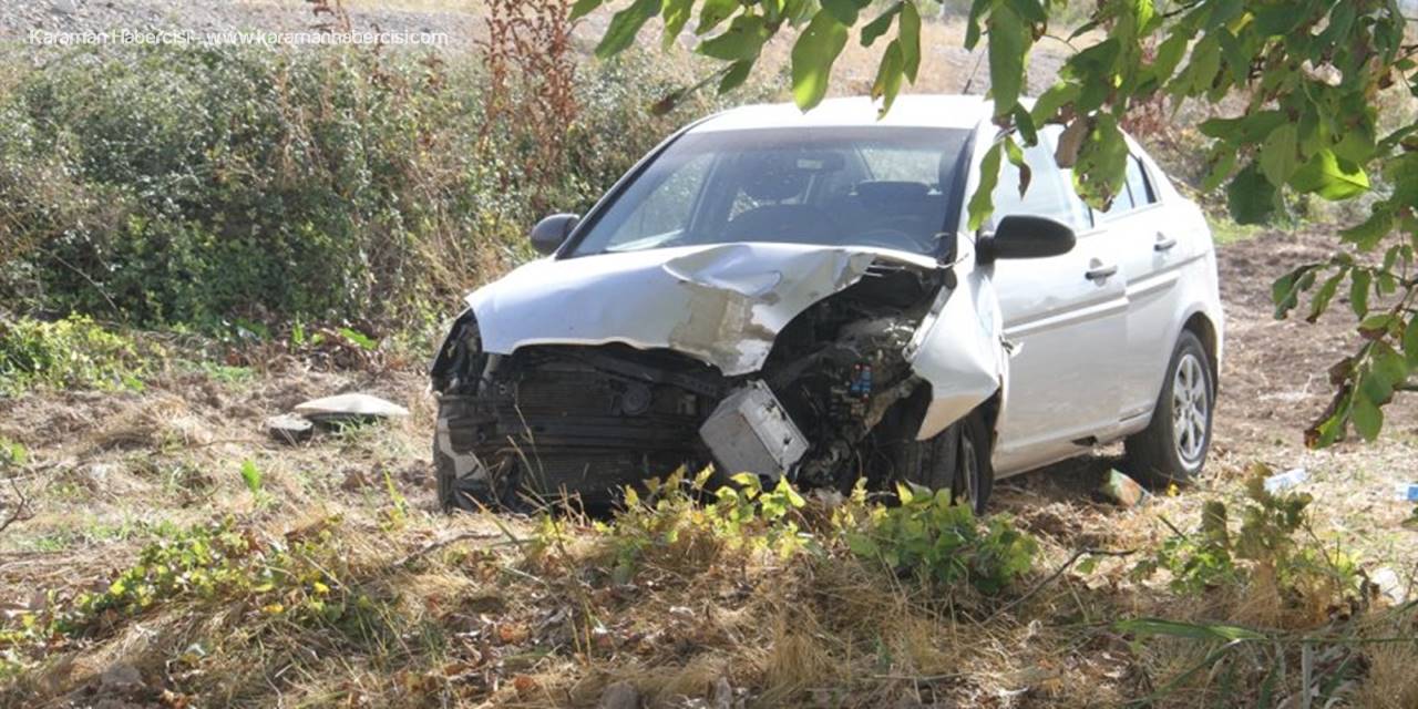 Konya'da Elektrik Direğine Çarpan Otomobil Devrildi: 3 Yaralı