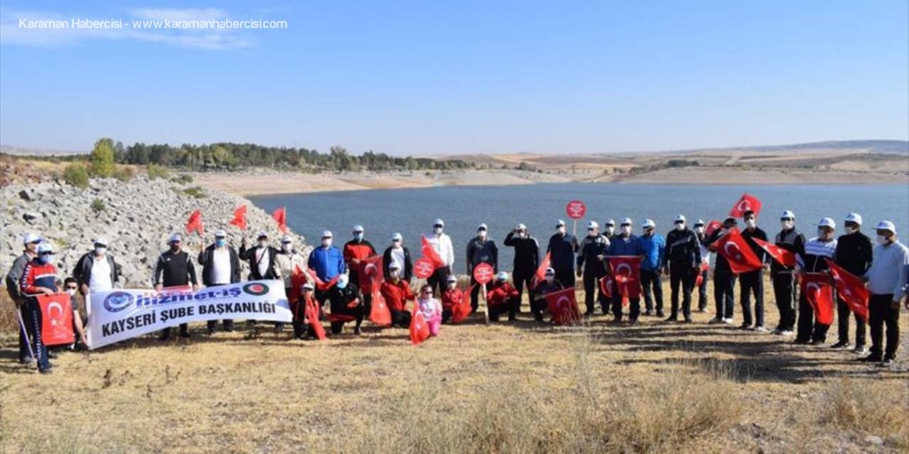 Kayseri'de 29 Ekim Cumhuriyet Bayramı Dolayısıyla Koşu Düzenlendi