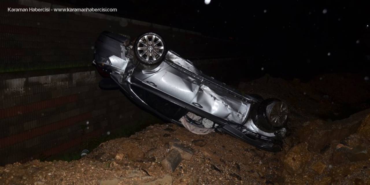 Manavgat'ta Kontrolden Çıkan Otomobil Şarampole Yuvarlandı