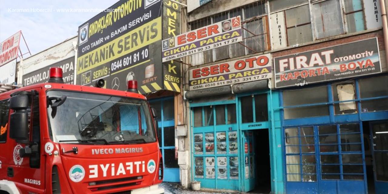 Kayseri'de Bir Oto Yedek Parçası Dükkanında Çıkan Yangın Söndürüldü