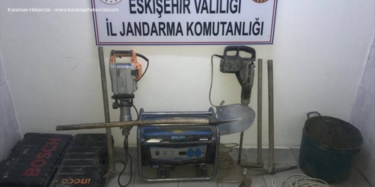 Eskişehir'de Sit Alanında İzinsiz Kazı Yaptıkları İddiasıyla 6 Şüpheli Yakalandı