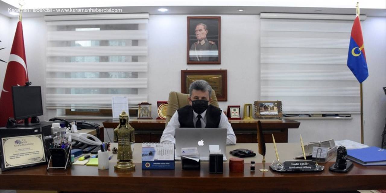 Kayseri Jandarma Komutanı Çelik, AA'nın "Yılın Fotoğrafları" Oylamasına Katıldı