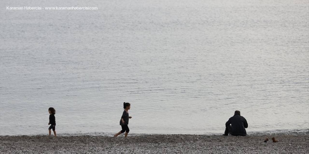 Konya'da Sığırcık Kuşlarının Dansı Büyüledi
