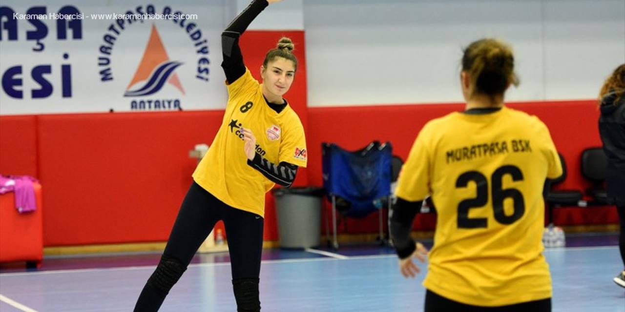 Muratpaşa Belediyespor, Ehf Kupası'nda Yalıkavakspor İle Yapacağı Maçın Hazırlıklarını Sürdürdü