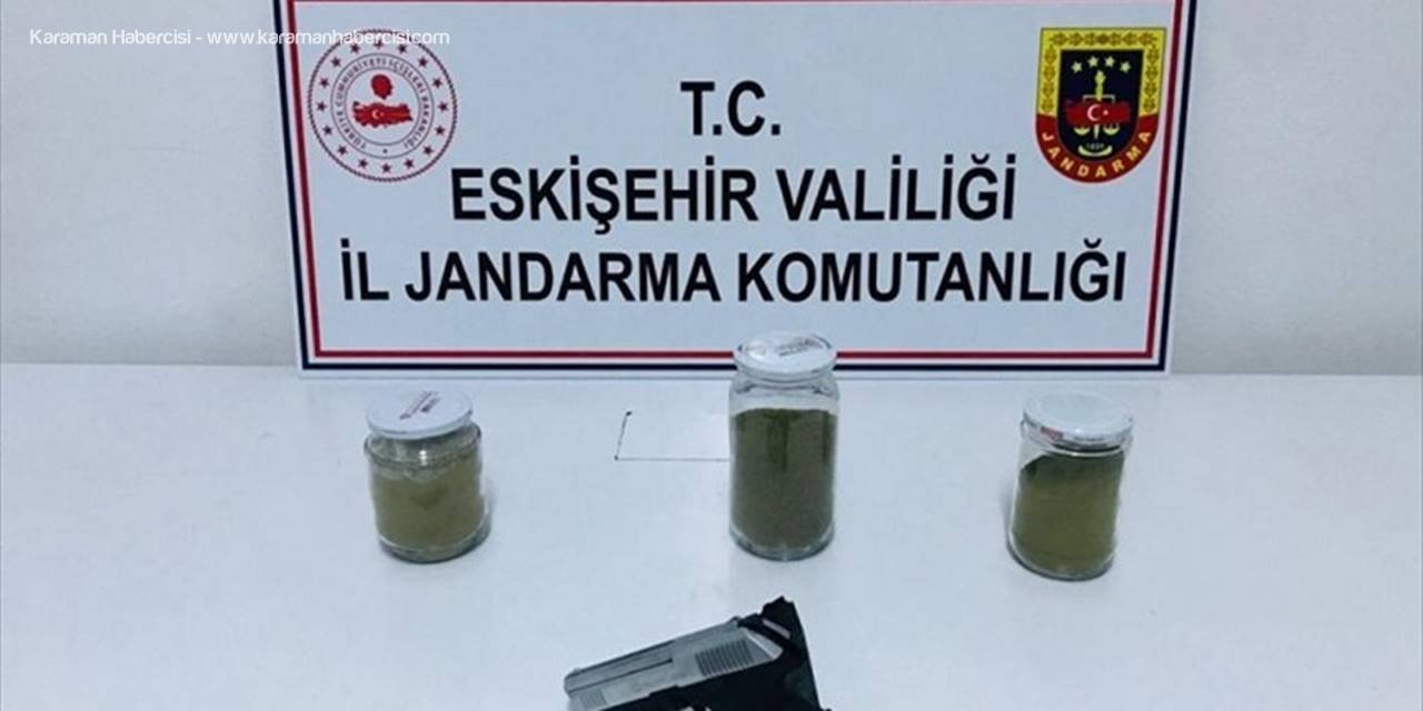 Eskişehir'de Uyuşturucu Operasyonunda 2 Şüpheli Kovalamaca Sonucu Yakalandı