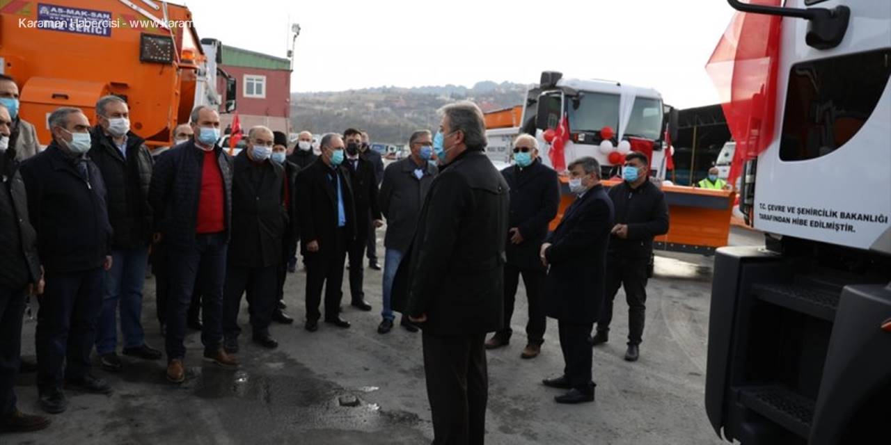 Başkan Palancıoğlu, 2020'de Alınan İş Makinelerini Meclis Üyelerine Tanıttı