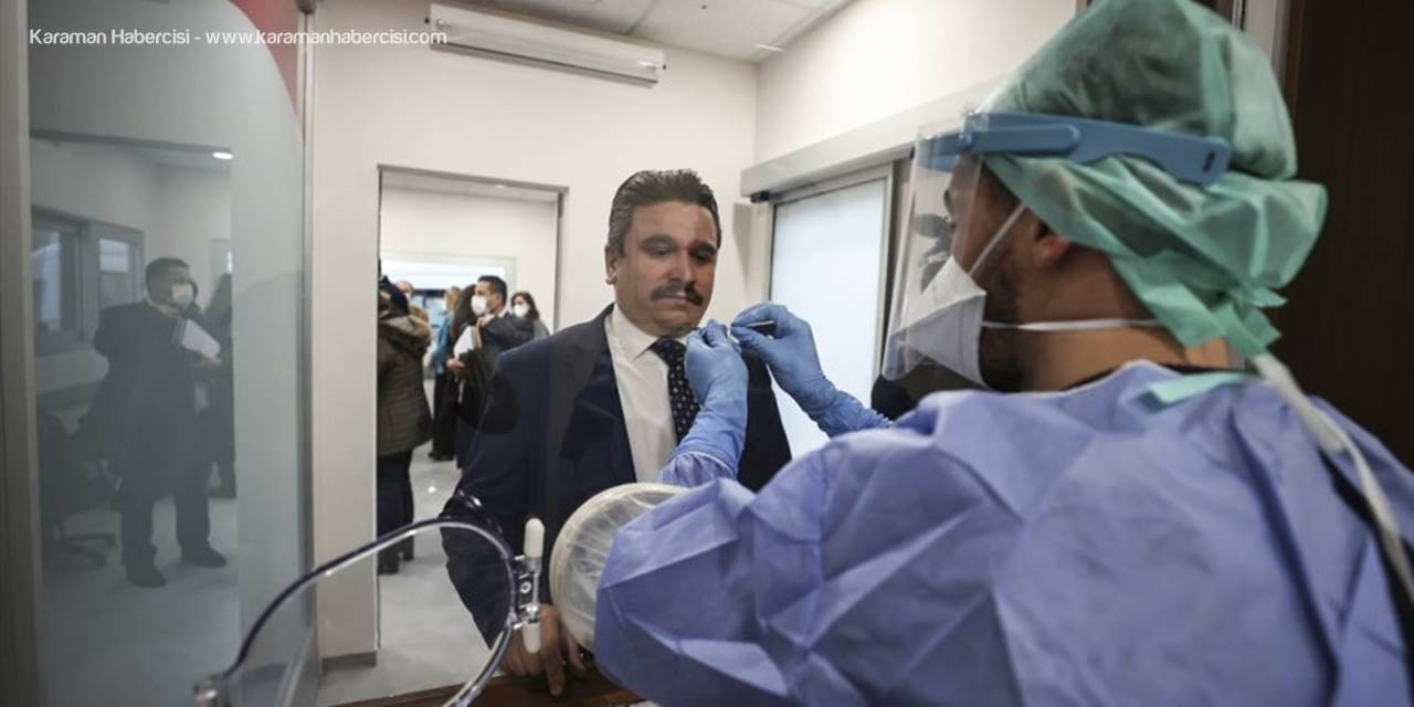 İbni Sina Hastanesinde "Akıllı Kovid-19 Örnek Alma Ünitesi" Açıldı