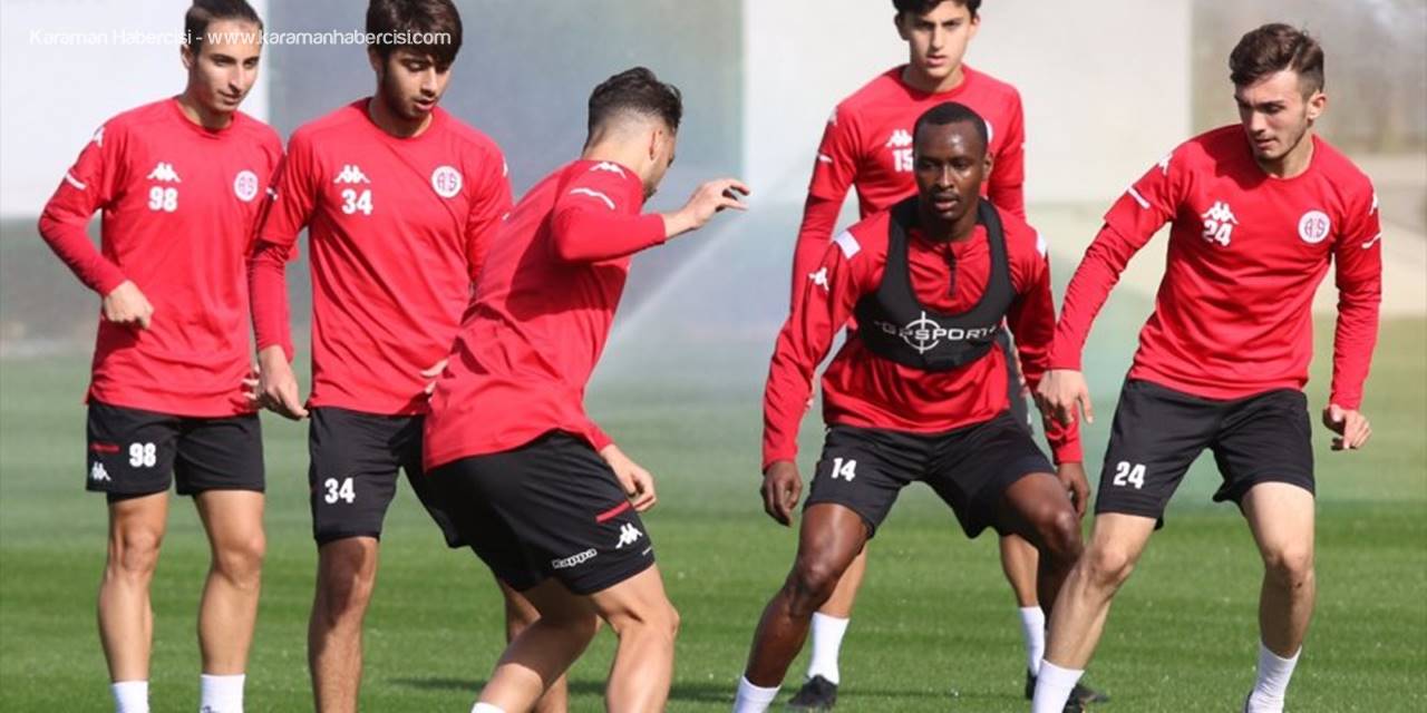 Antalyaspor Yenilmezlik Serisine Konyaspor Maçı İle Devam Etmek İstiyor