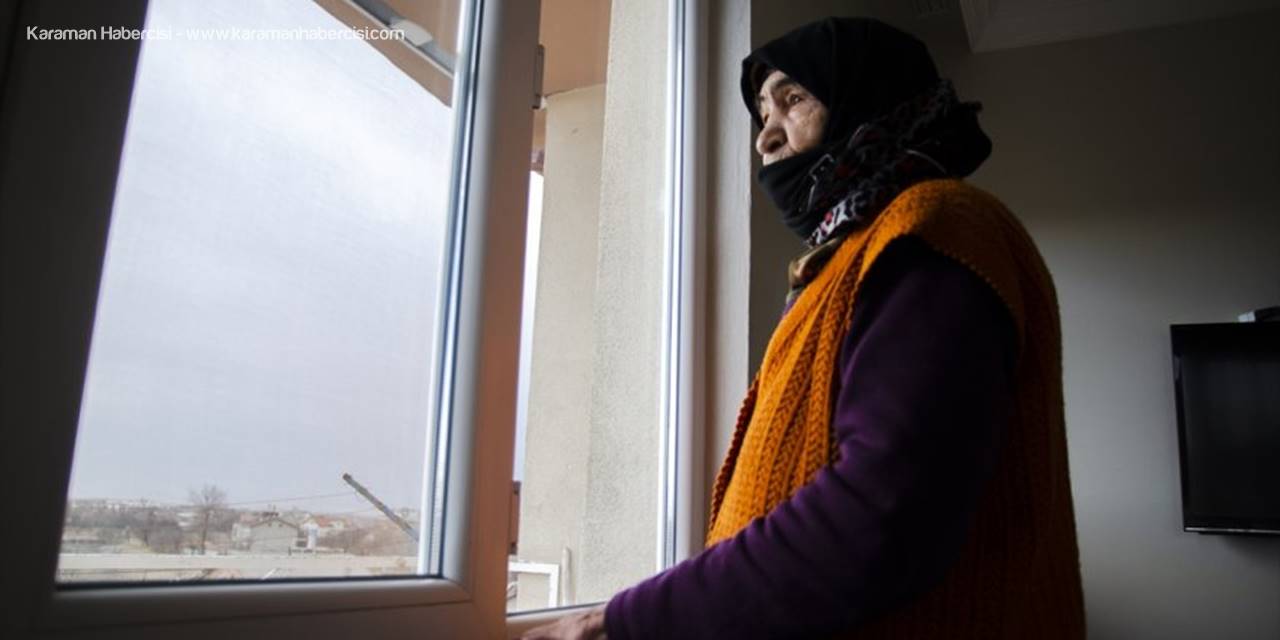 Nazife Nine Eşine Özlemle Pazar Tezgahında "Vasiyet" Nöbeti Tutuyor