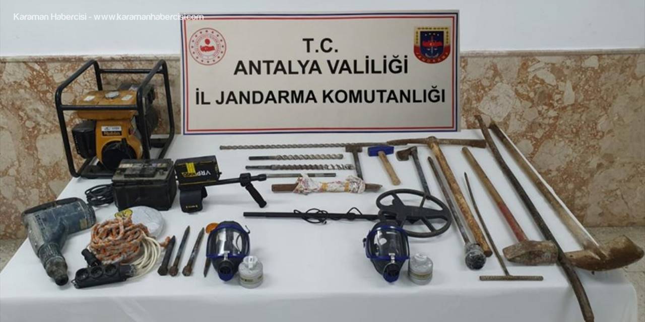 Antalya'da İzinsiz Kazı Yaptıkları Belirlenen 5 Şüpheli Yakalandı