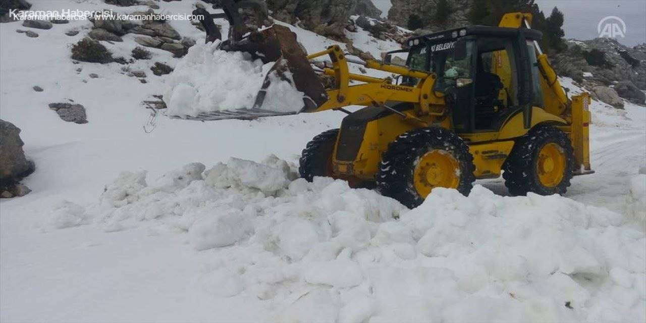 Antalya Yaylalarında Kar Mesaisi
