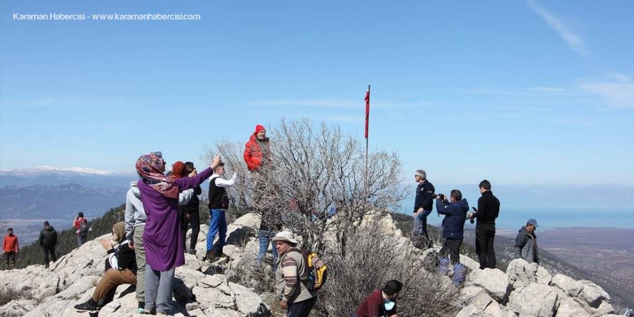 Konya Beyşehir'de Doğaseverlerle Kar Yürüyüşü Şenliği Düzenlendi