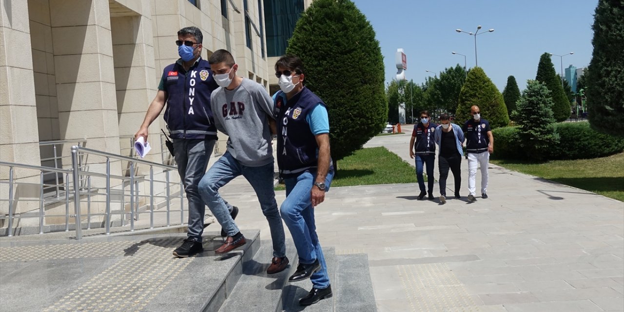 Konya'da Yardıma Giden Vatandaş Canından Oldu