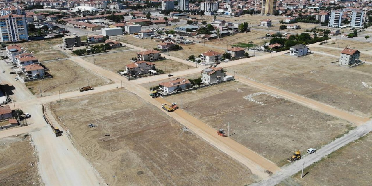 Karaman Yenişehir Mahallesi’nde Yol ve Park Çalışması