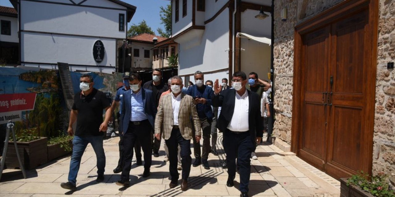 "Turizmin Başkenti" Antalya'da Turizmde Hareketlilik Bekleniyor