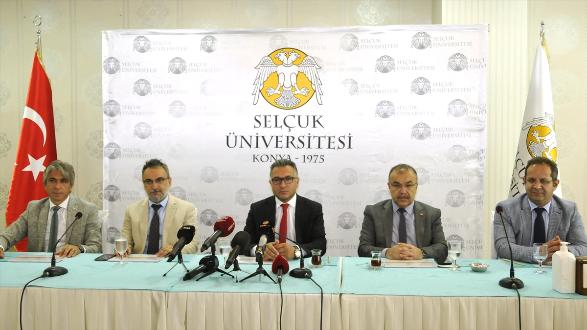Selçuk Üniversitesinde Yerli Aşı Çalışmaları Sürüyor