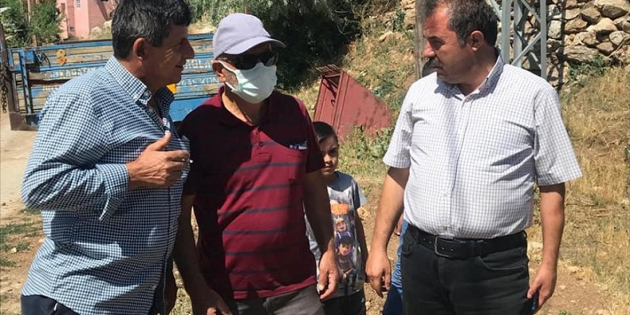 Ahırlı'ya Hayvan İçme Suyu Göleti Yapılıyor