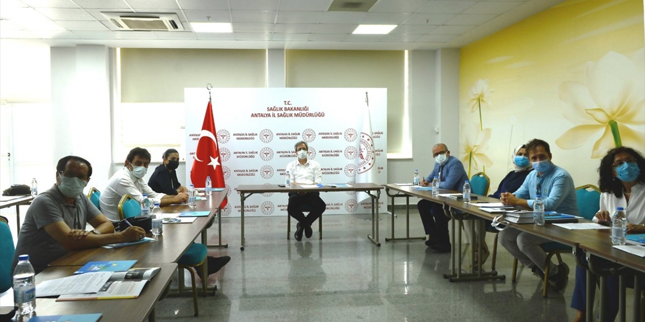 Antalya'da Yüzme Suyunun Kalitesi 342 Noktadan Alınan Numunelerle Belirlenecek