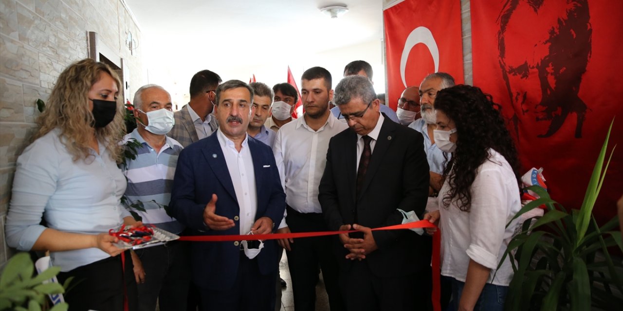 Türkiye Kamu-Sen Genel Başkanı Kahveci, Türk Sağlık-sen Antalya Şubesi'nin Açılışına Katıldı