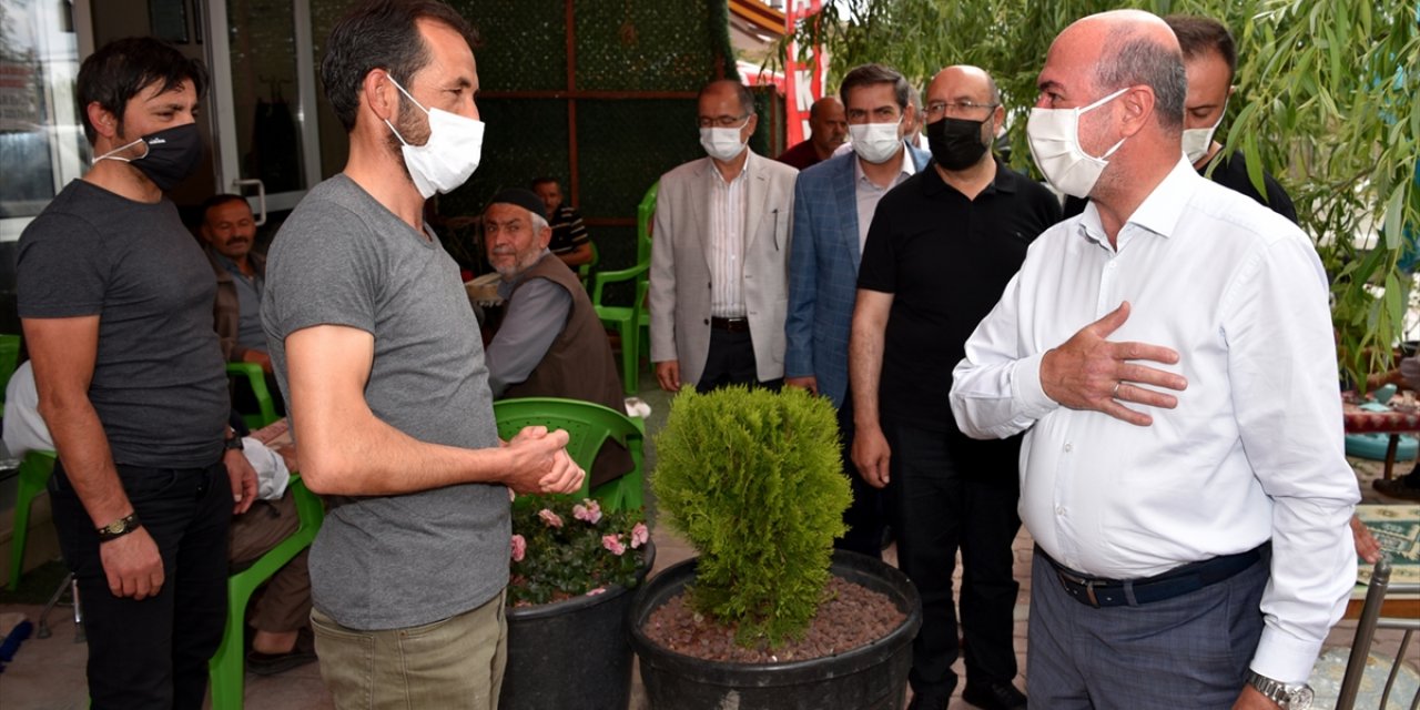 Selçuklu Belediye Başkanı Pekyatırmacı, 72 Mahallede Vatandaşlarla Bir Araya Geldi