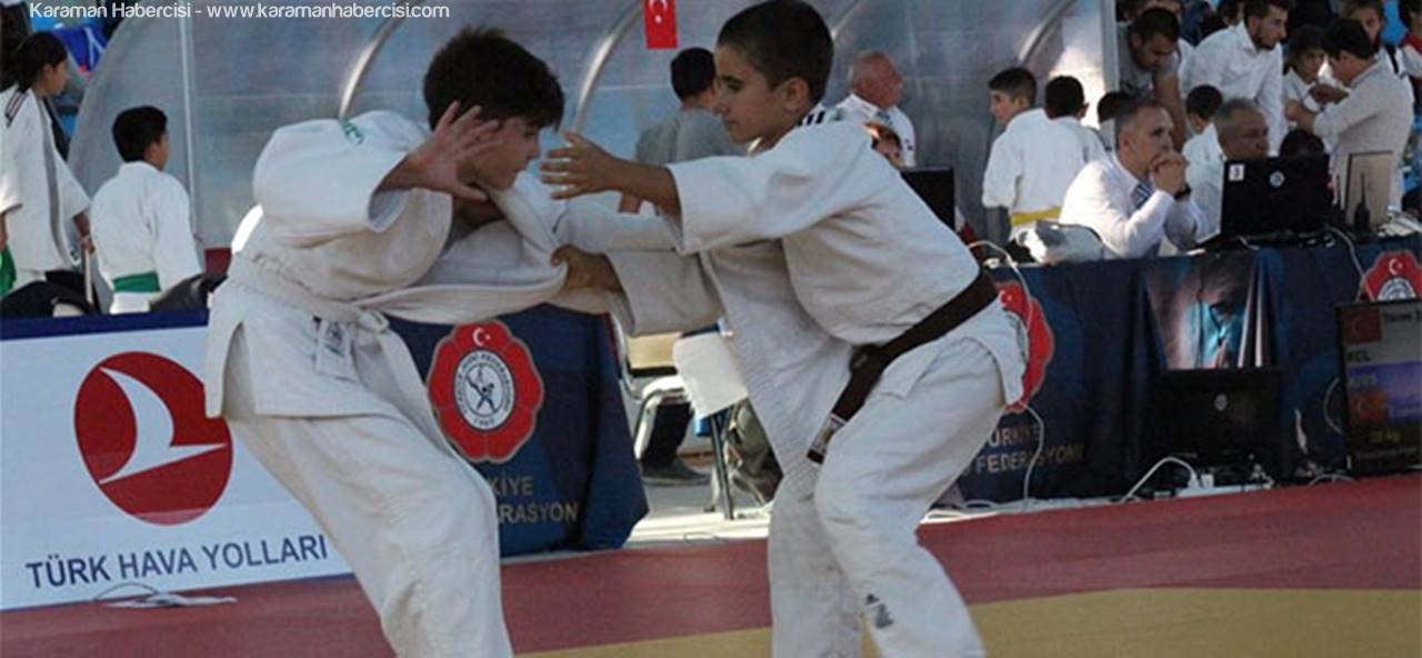 Karaman'da Minikler Türkiye Judo Şampiyonası Heyecanı Başladı