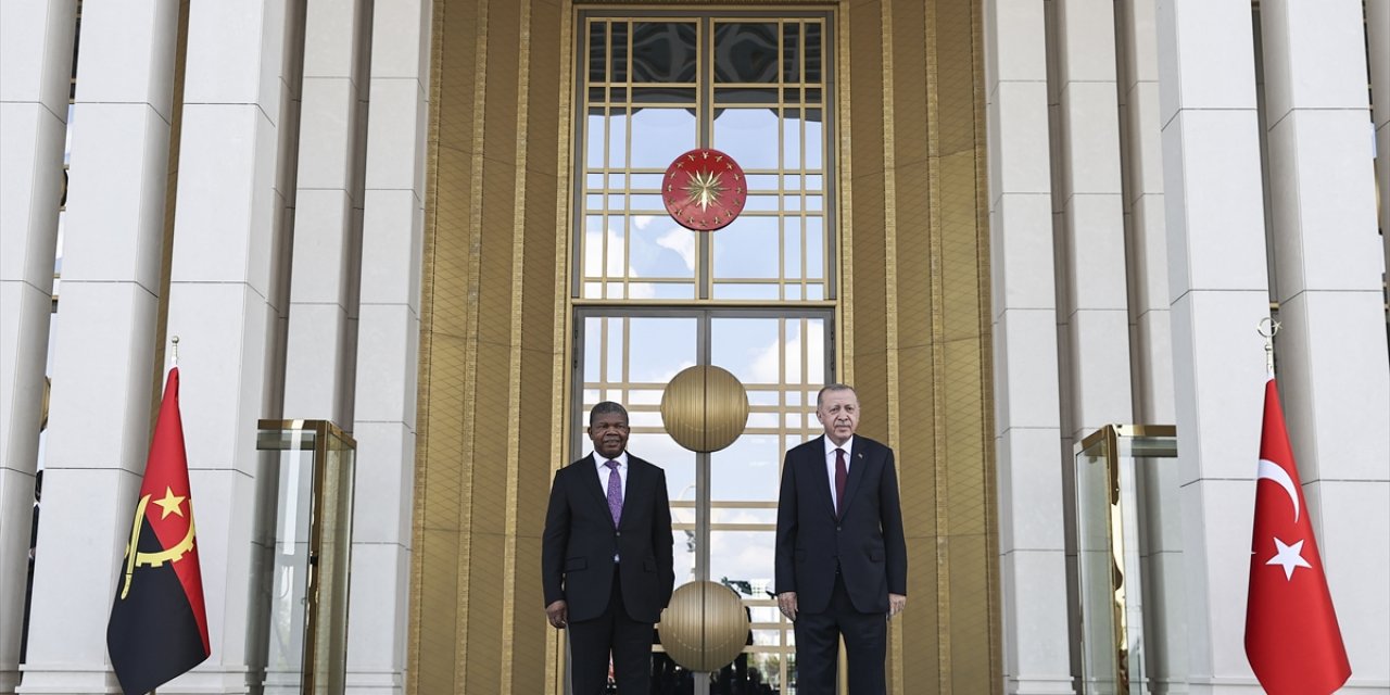 Cumhurbaşkanı Erdoğan, Angola Cumhurbaşkanı Lourenço'yu Resmi Törenle Karşıladı