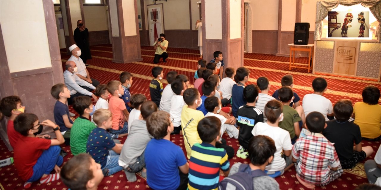 Selçuklu Belediye Başkanı Çocuklarla Bir Araya Geldi