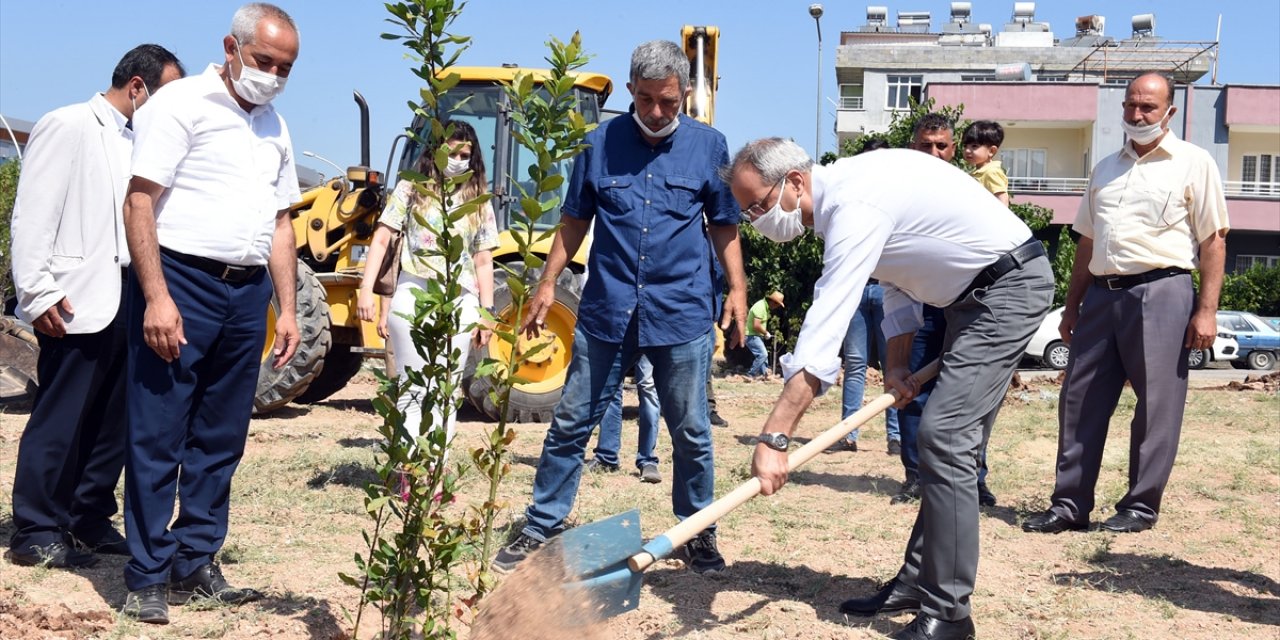 Tarsus Belediye Başkanı Bozdoğan'dan Yangına Dayanıklı Ağaç Türlerinin Ekilmesi Çağrısı