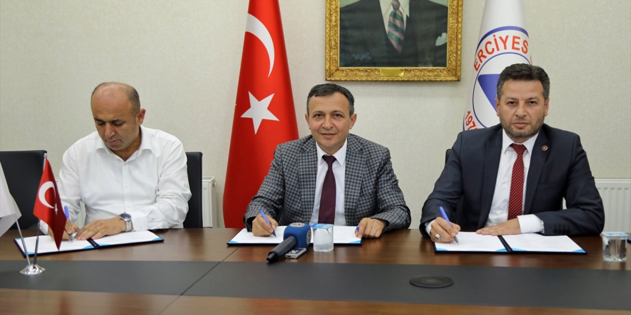 ERÜ'de Toplu İş Sözleşmesi İmzalandı