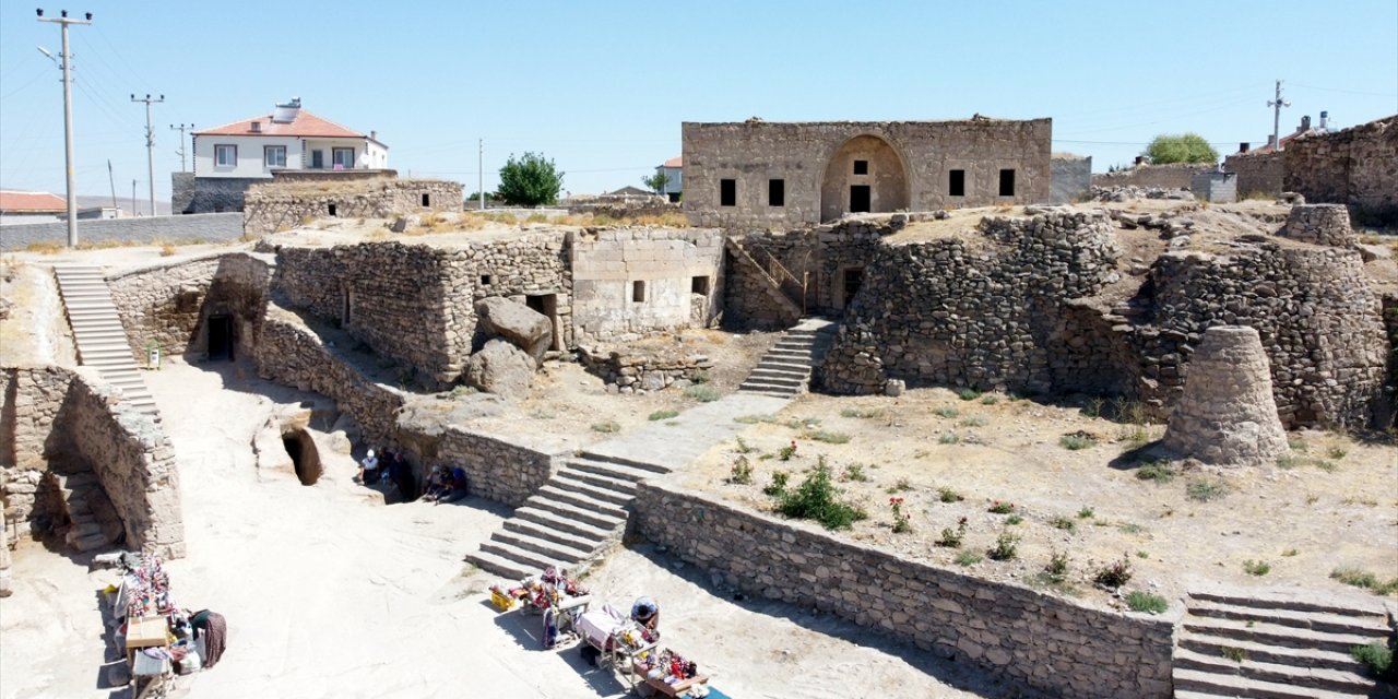 Aksaray'daki Aziz Mercurius Yer Altı Şehri, Tarihe Bir Kapı Açıyor
