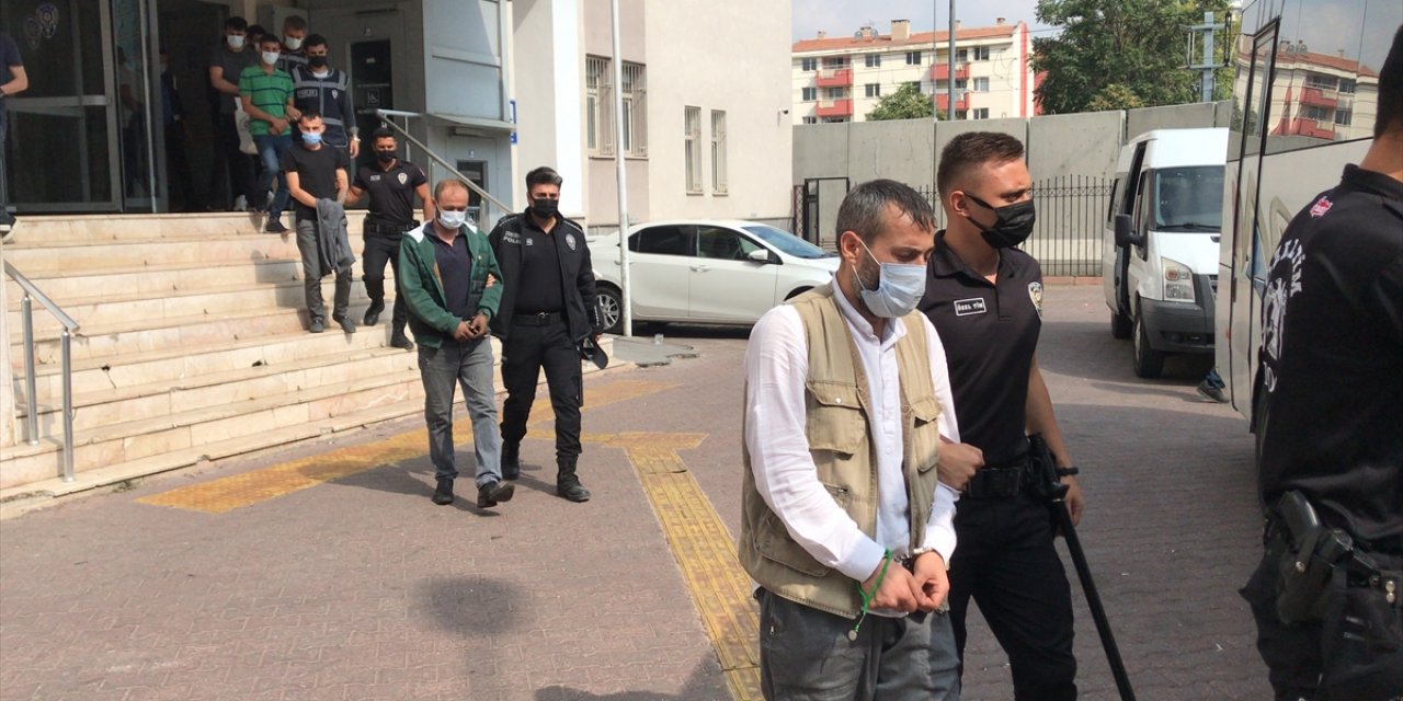 Kayseri'de Farklı Suçlardan Aranan 18 Şüpheli Şafak Operasyonuyla Yakalandı