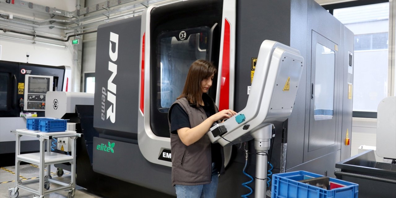 Konya'daki "Model Fabrika" Firmalarda Verimliliği Artırıyor