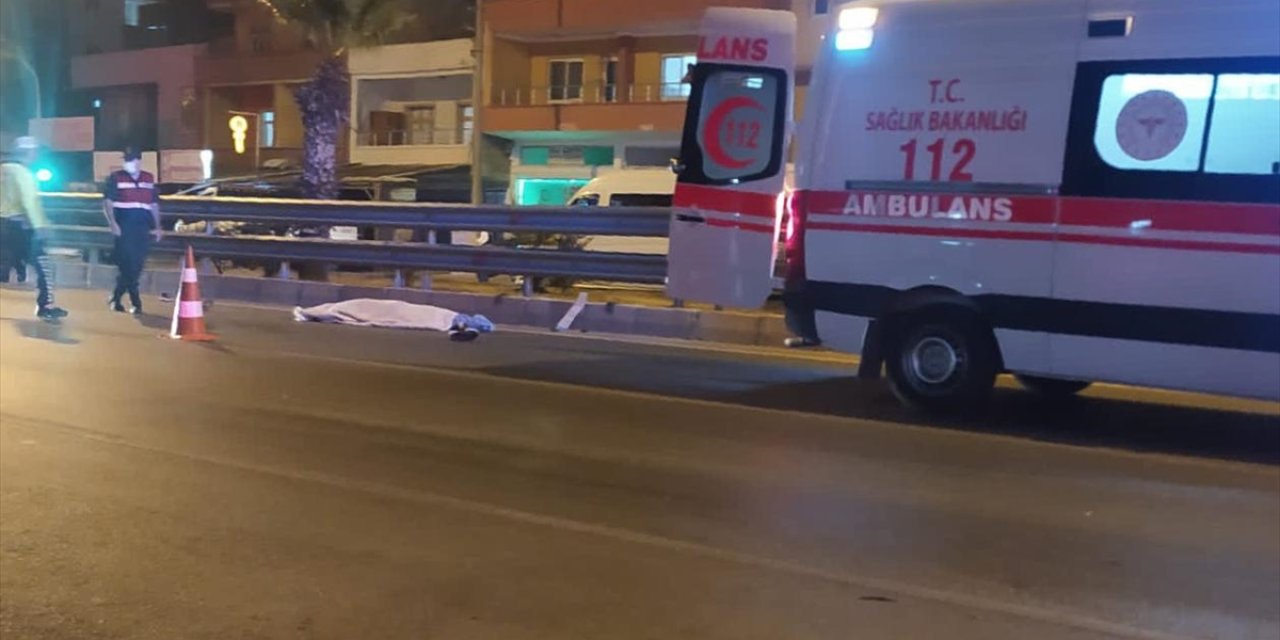 Mersin'de Rus Uyruklu Kadın Trafik Kazasında Hayatını Kaybetti