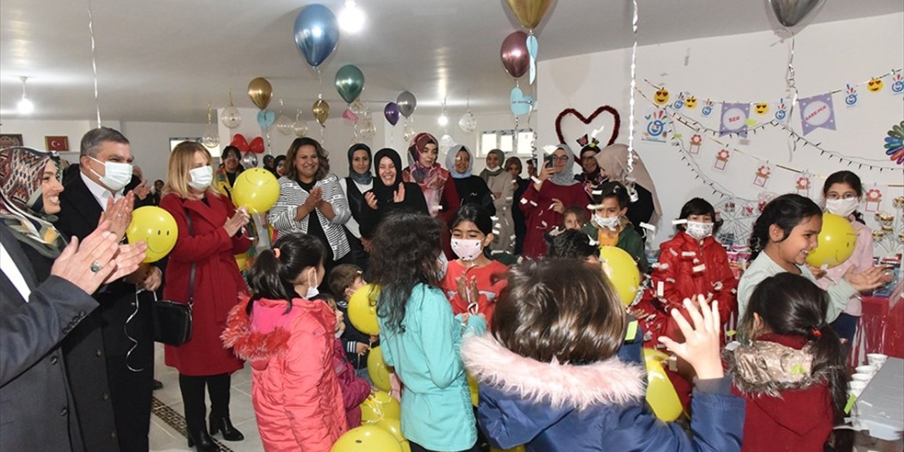 Mutlu Yüzler Eğitim Yardımlaşma Ve Dayanışma Derneğine Ziyaret