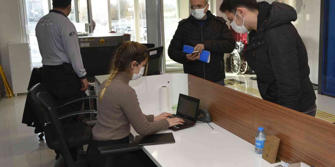 Selçuklu Belediyesine 2021'de 140 Bin Başvuru Gerçekleşti