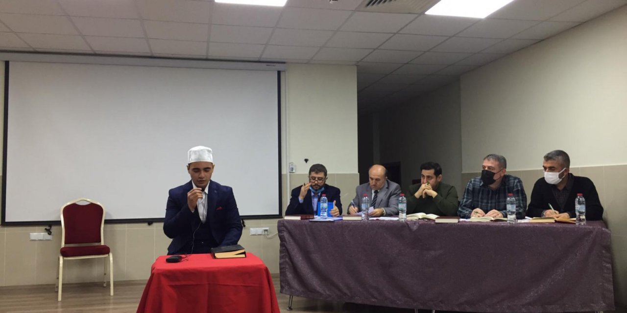 Niğde’de İmam Hatip Öğrencileri Yarıştı