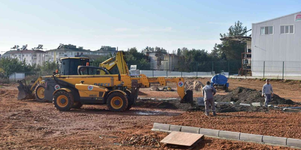 Altınova’ya 4 Bin Metrekarelik Park