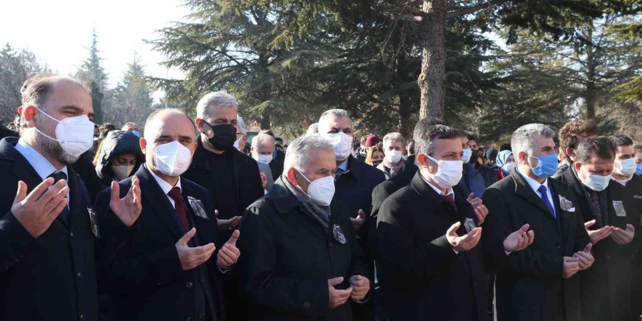 Başkan Büyükkılıç; Kazada Yaralanan Öğrencileri Ziyaret Etti