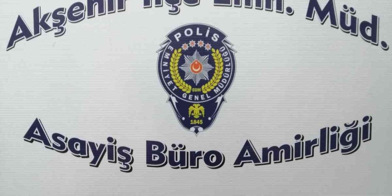 Balıkesir’de Çaldığı Telefonlarla Konya’da Yakalandı