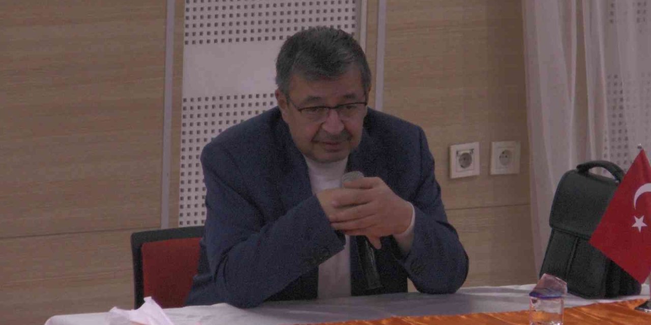 Yazar Hayati İnanç Velilerle Buluştu