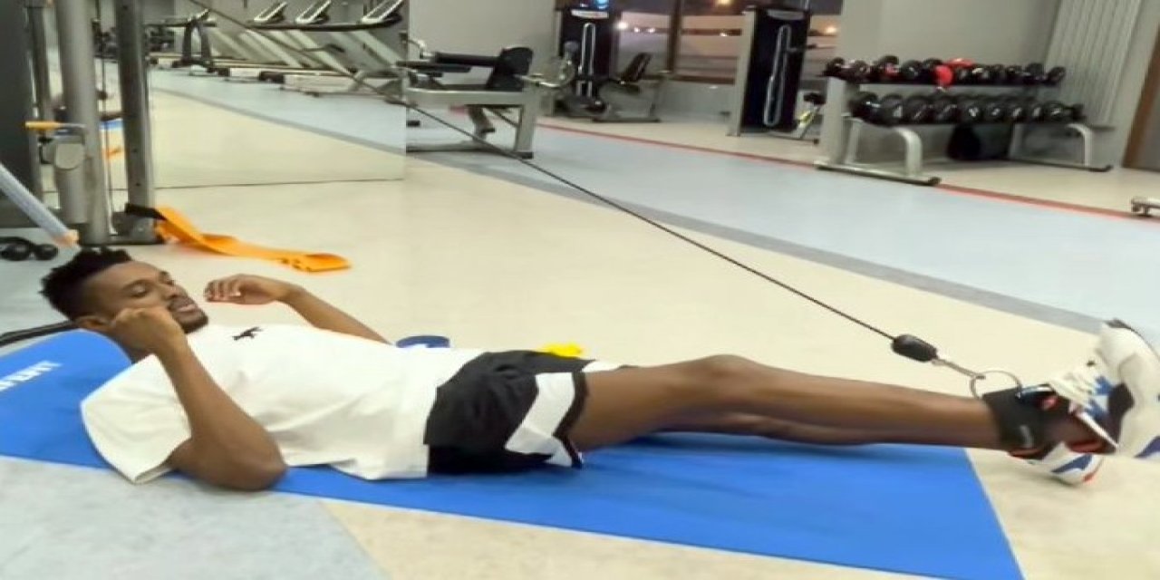 Bernard Mensah Çalışmalarını Sürdürüyor